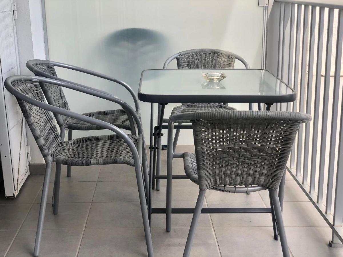 Palmeras - Apartamento En El Centro De Roses - Cerca De La Playa - Terraza - Wifi 외부 사진